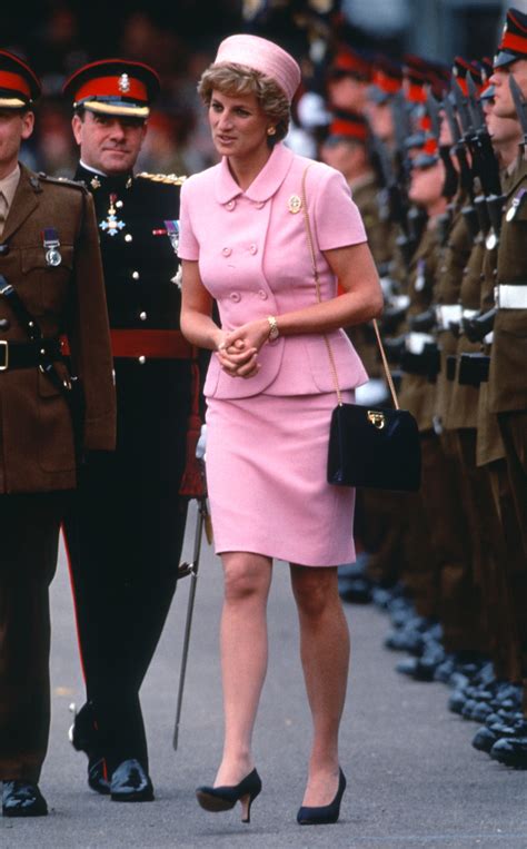 jackie kennedy pink chanel suit was replica|jackie kennedy funeral dress.